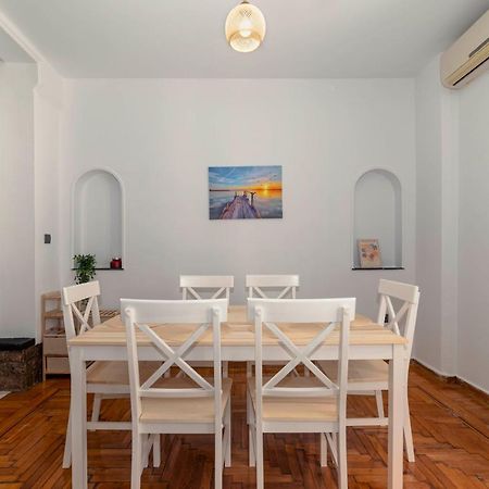 Spacious 2Bd Apartment Next To Athens Archeological Museum المظهر الخارجي الصورة