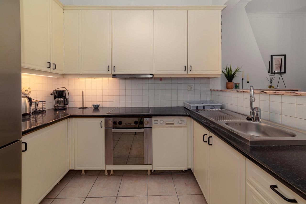 Spacious 2Bd Apartment Next To Athens Archeological Museum المظهر الخارجي الصورة